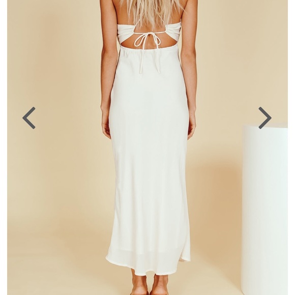 VRGGRL White MIDI Dress BRAND NEW NEVER WORN - Picture 2 of 4
